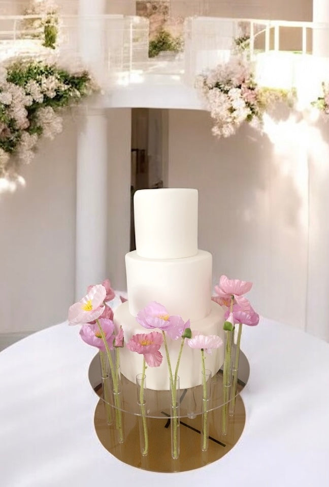 Wedding Cake Personnalisé – L’élégance sur-mesure pour le plus beau jour de votre vie